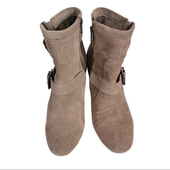Vince Camuto Simlee Wild Mushroom Ankle Boot - Picture 3 of 6